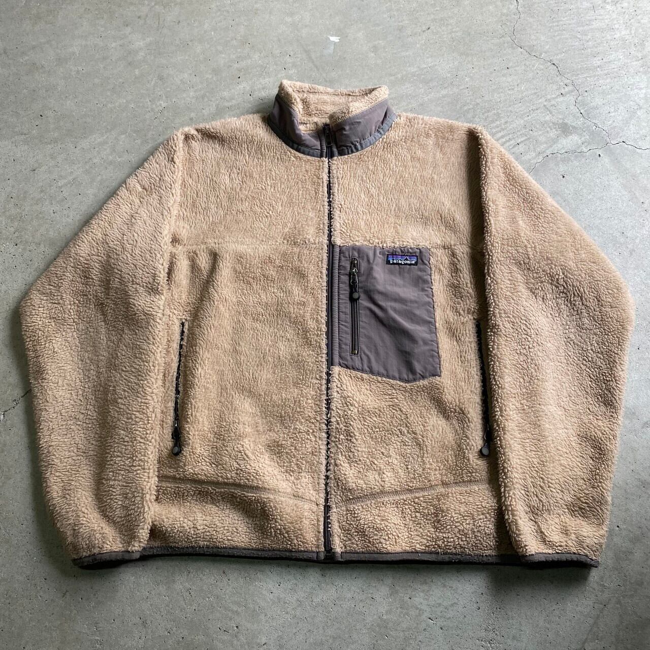 05年製 USA製 patagonia パタゴニア クラシック レトロX フリースジャケット ボアジャケット 23055 00s ヴィンテージ  ビンテージ ベージュメンズL 古着 【アウトドアジャケット】【VTG】【SS2201-15】 | cave 古着屋【公式】古着通販サイト