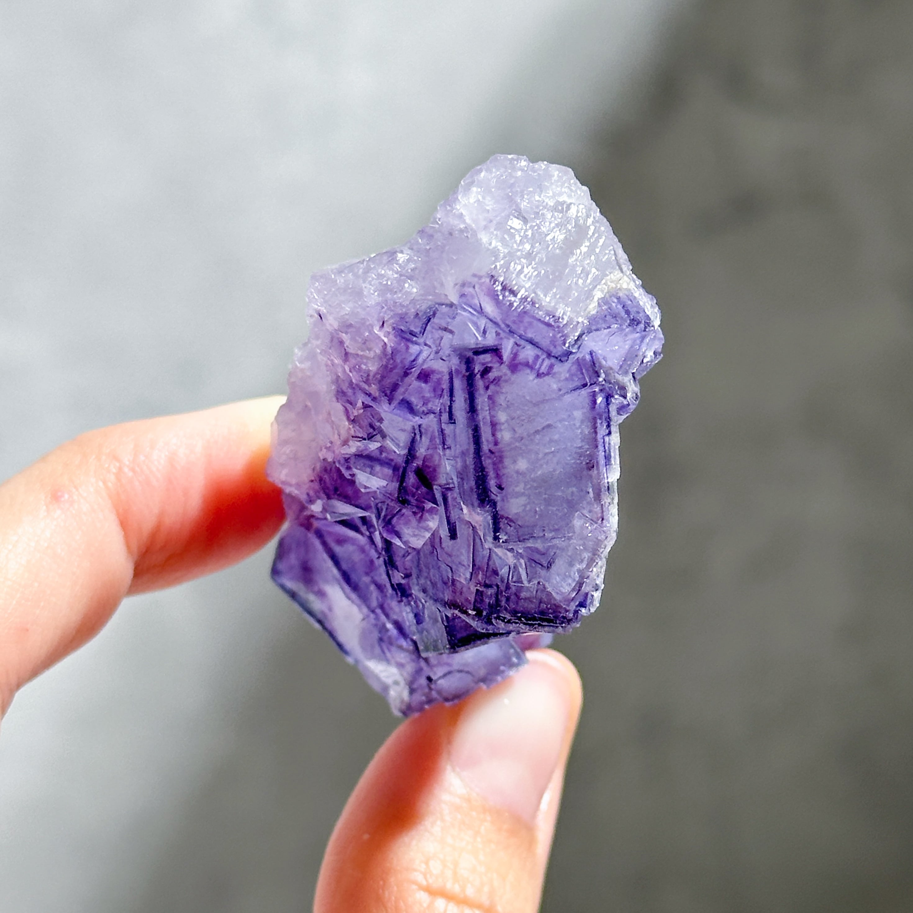 ヤオガンシャン　「勿忘草色」「露草色」フローライト⭐︎ 蛍光◎ヤオガンシャン産フローライト 原石03◇ Fluorite From