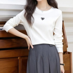 ハート刺繍ロングスリーブTシャツ ・74575