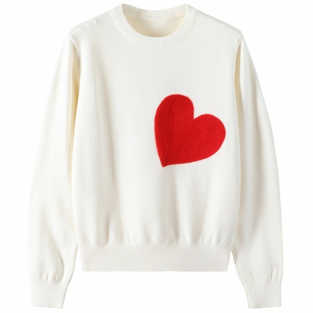 Heart embroidery knit pullover　M3852