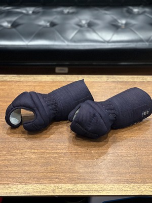 【人気商品 処分特価✨Lサイズ1名様限定】【 試合用甲手‼️】【✨スーパー軽量甲手✨】『銀蜻蛉』織刺甲手