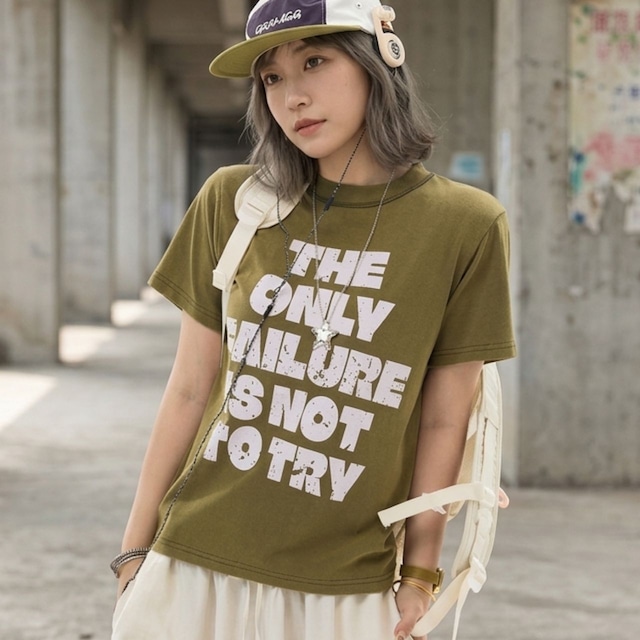 クラックレタリングビッグロゴTシャツ 3col R02547