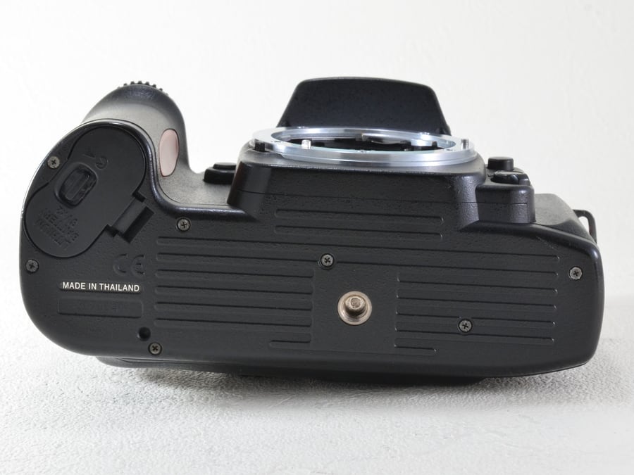 Nikon F80s ボディ 元箱付 ニコン(51243) | サンライズカメラ Nikon F80s ボディ 元箱付 ニコン(51243) | サンライズカメラ