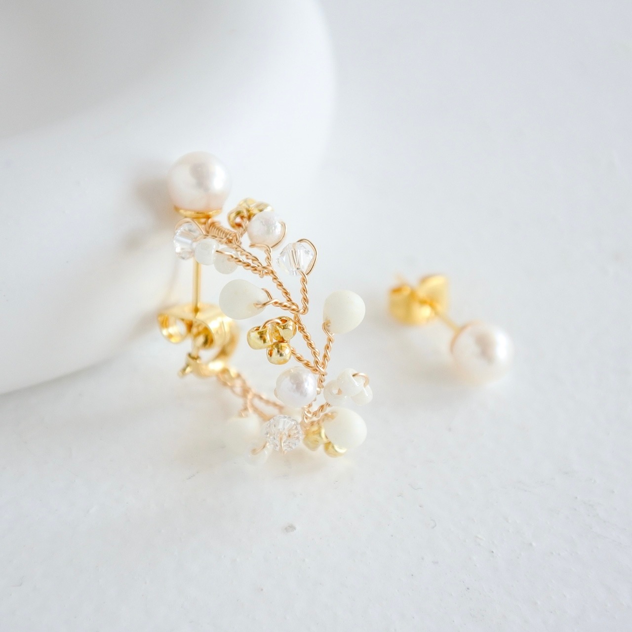 結わい　-瞬き-　【③結わい＋ひと粒（片耳ずつ）】小枝耳飾り　ワイヤーアクセサリー