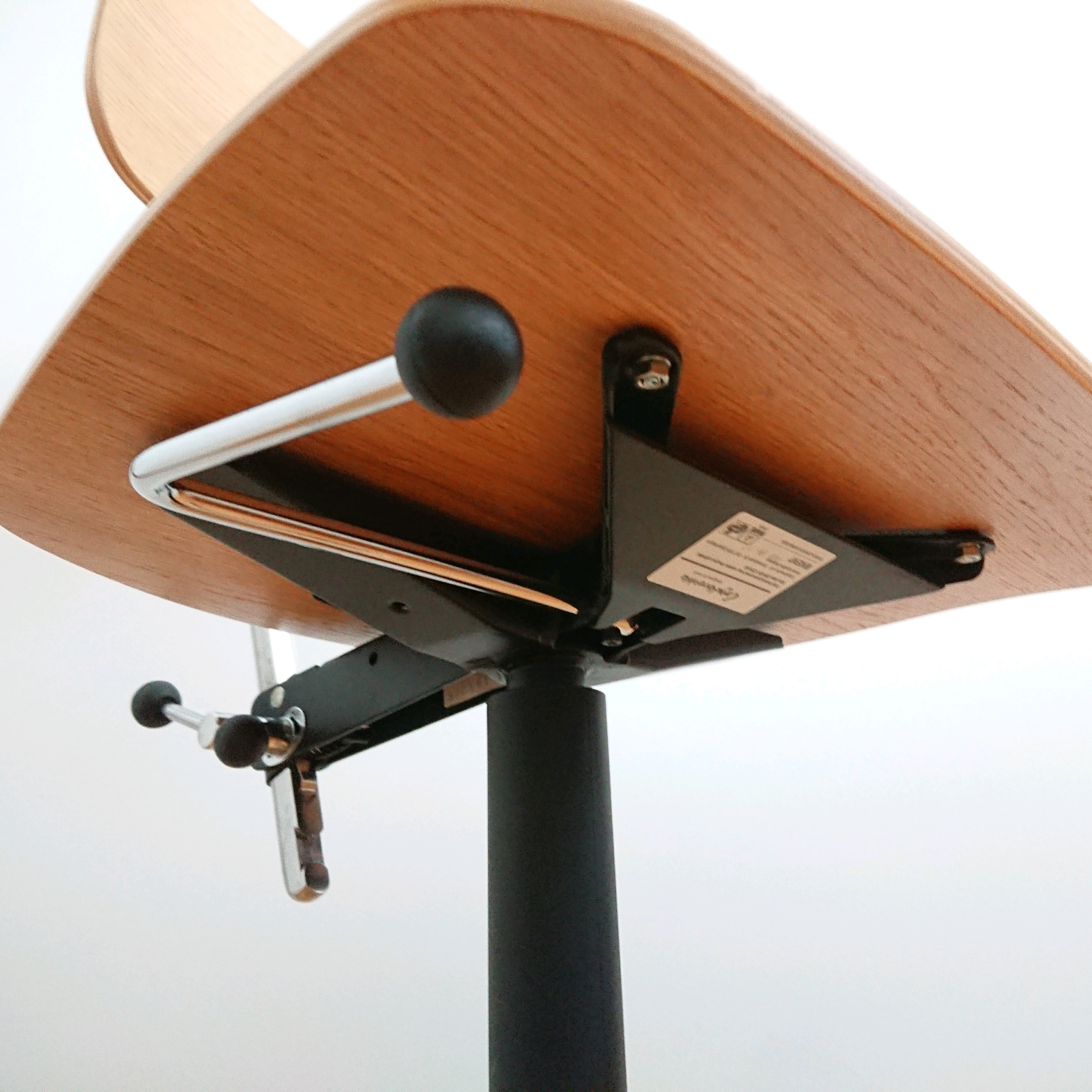 Engelbrechts KEVIチェア 【たのめる便送料込み】 Engelbrechts KEVIチェア 【たのめる便送料込み】 Engelbrechts