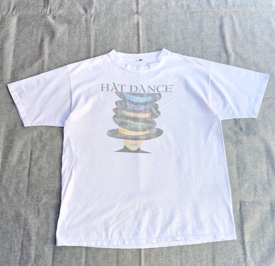 90s hat dance print tee 小岩店
