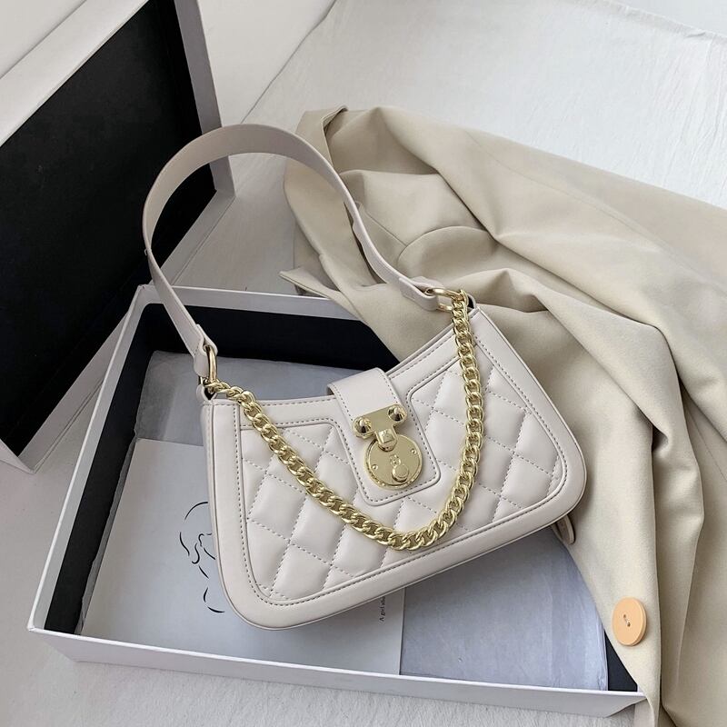 夏の小さなバッグ女性バッグ2020人気の新しい波ダイヤモンドチェーンショルダーバッグファッションネット赤野生脇の下バッグ Tiancai_Wing_Bag4839533