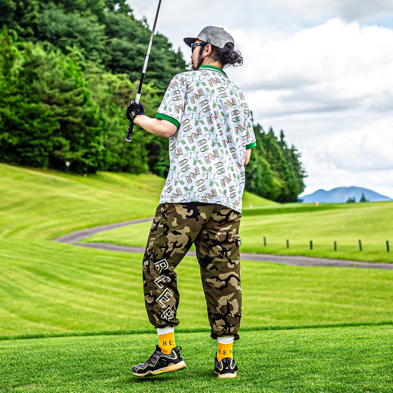 BEER 麦酒総柄ゴルフポロ | BEER