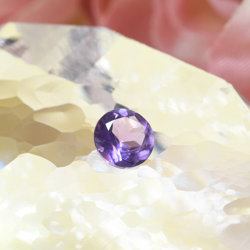 アメジスト ブラジル産 0.386ct #JWA3898 | EBiS GEM