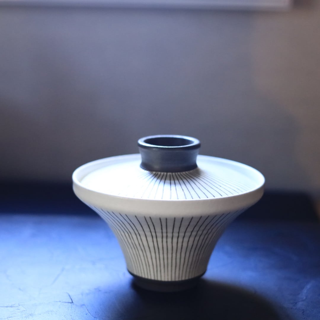 AS 文五郎窯 十草蓋付そり丼 | 芦屋貴兆陶家 online shop