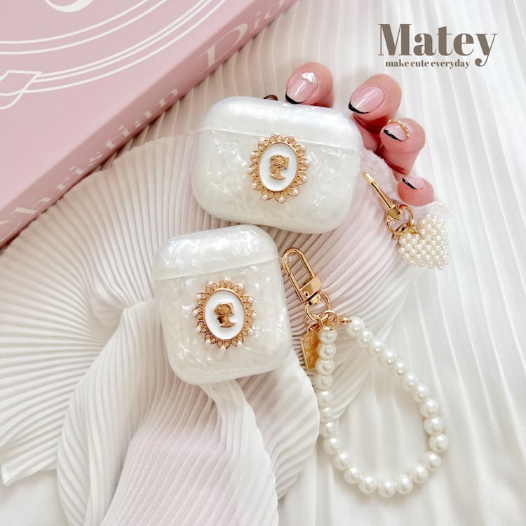Matey original♡ フレンチカメオケース【AirPods 1,2 / pro / 3 Matey original♡ フレンチカメオケース【AirPods 1,2 / pro / 3