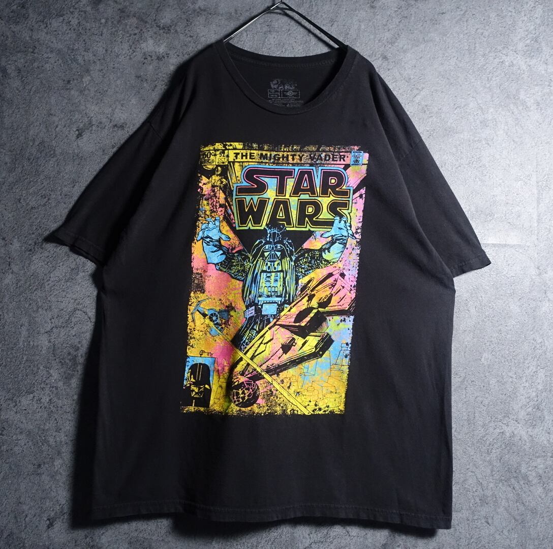 “STAR WARS” Black Darth Vader Artistic Design T-shirt