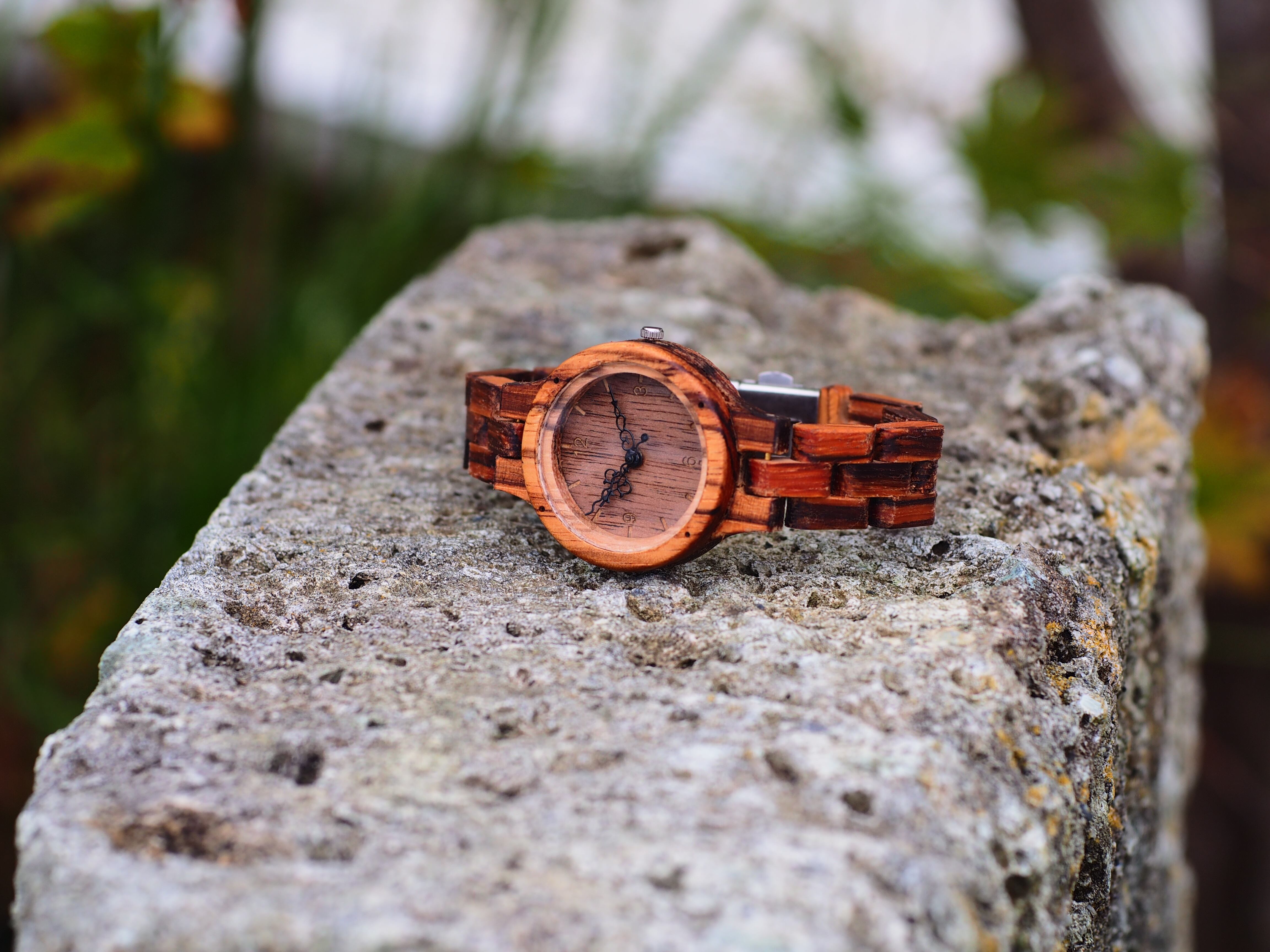 木製（ゼブラウッド）腕時計＊細身ベルト | ATELIER SAZANCAオンライン