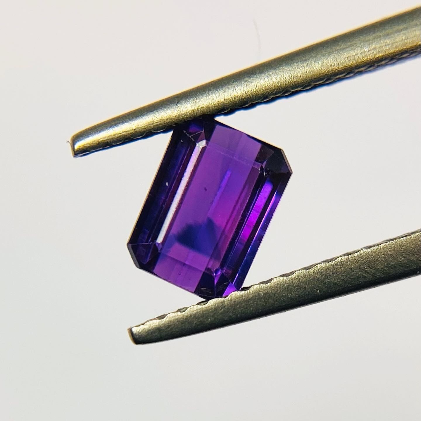 美しいアートサファイア