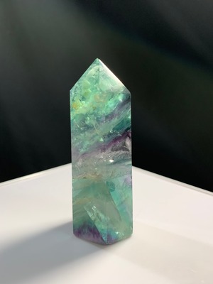 12 透明度有り✩グリーングラデーションフローライト