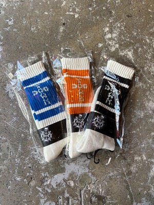 DOG TOWN / CROSS LETTER line high socks / BLUE×WHITE / DTS-010