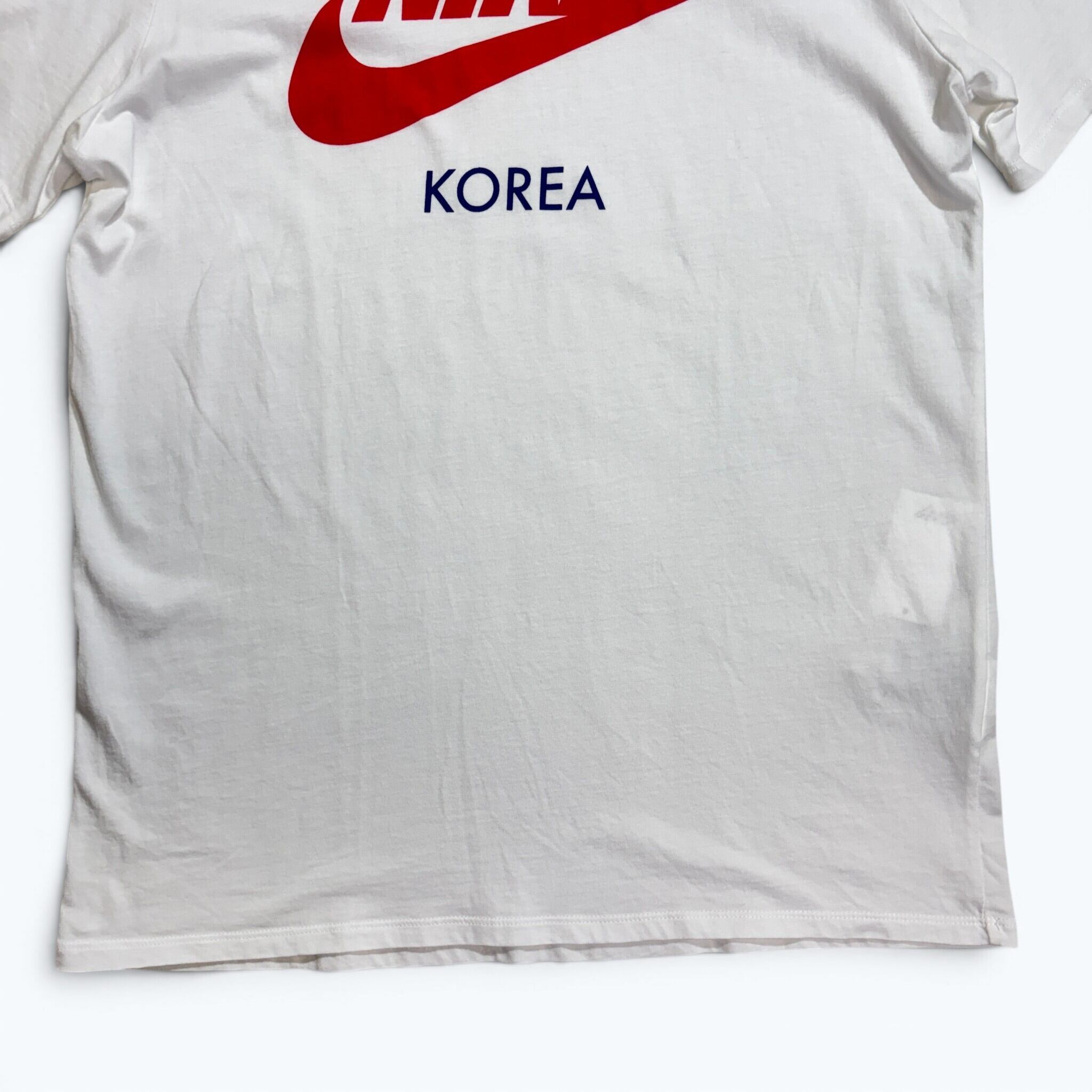 ★超希少！特大！「韓国 ナイキ ストア」限定 ポスター（額付）NIKE 古着屋 NIKE】ナイキ KOREA ビッグロゴTシャツ 韓国流通モデル ホワイト L
