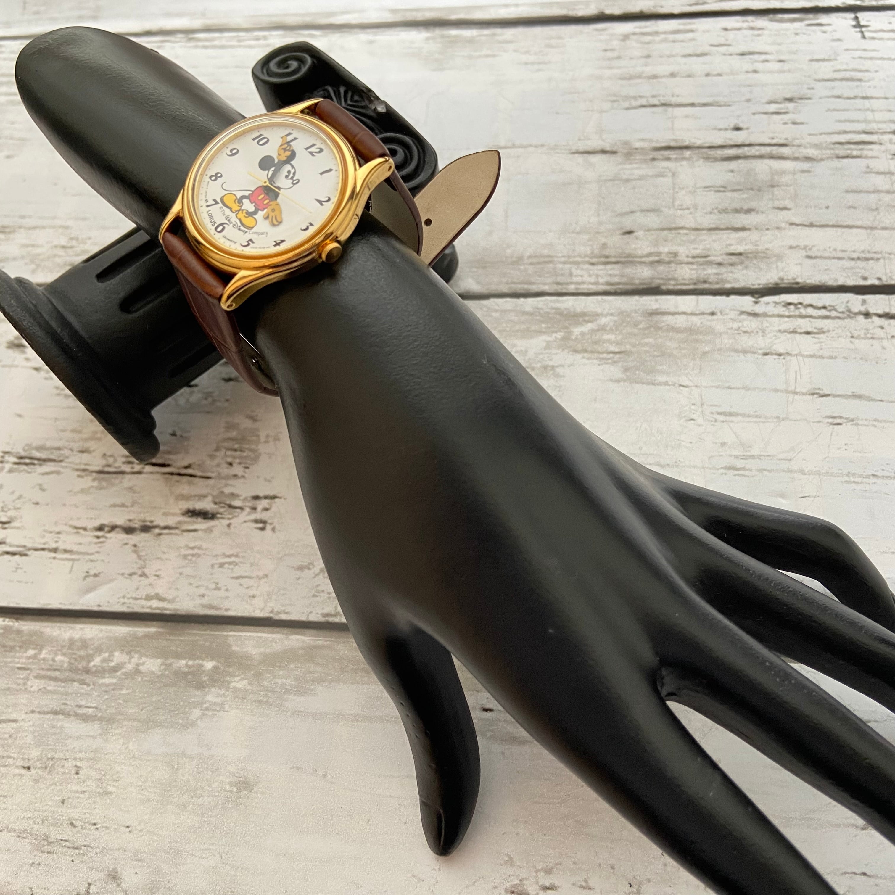 希少】90年代ヴィンテージ LORUS（SEIKO）ミッキーマウス 腕時計