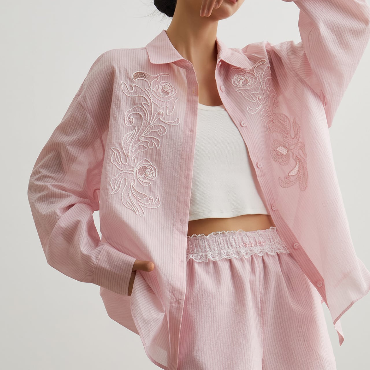 Pink embroidered shirt S823