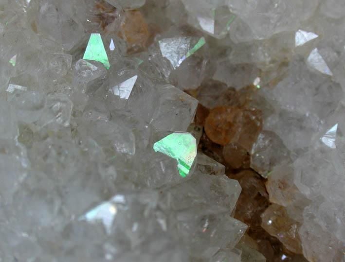 天然レインボー水晶 | 水晶・天然石アクセサリーのお店 Takara石