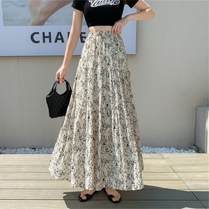 ティアードスカート レディース スカート ボトムス ロングスカート Aライン 膝下 ロング マキシ ハイウエスト ウエストゴム 切り替えデザイン かわいい 大人可愛い きれいめ シンプル カジュアル 上品 おしゃれ こなれ感 ナチュラル フェミニン リラックス 植物柄 ボタニカル 総柄 春 夏 秋 ロングシーズン ママ 女の子 学生 学校 通学 デート お出かけ リゾート 旅行 女子会 休日 バカンス カフェ 楽ちん 体型カバー 脚長 普段使い 着回し 清楚 S M L XL 黒 ブラック オフベージュ