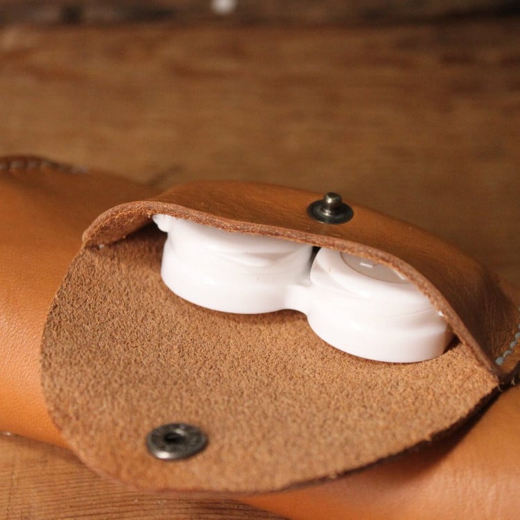 コンタクトケースポケット付レザー眼鏡ケース | What Will be Will be