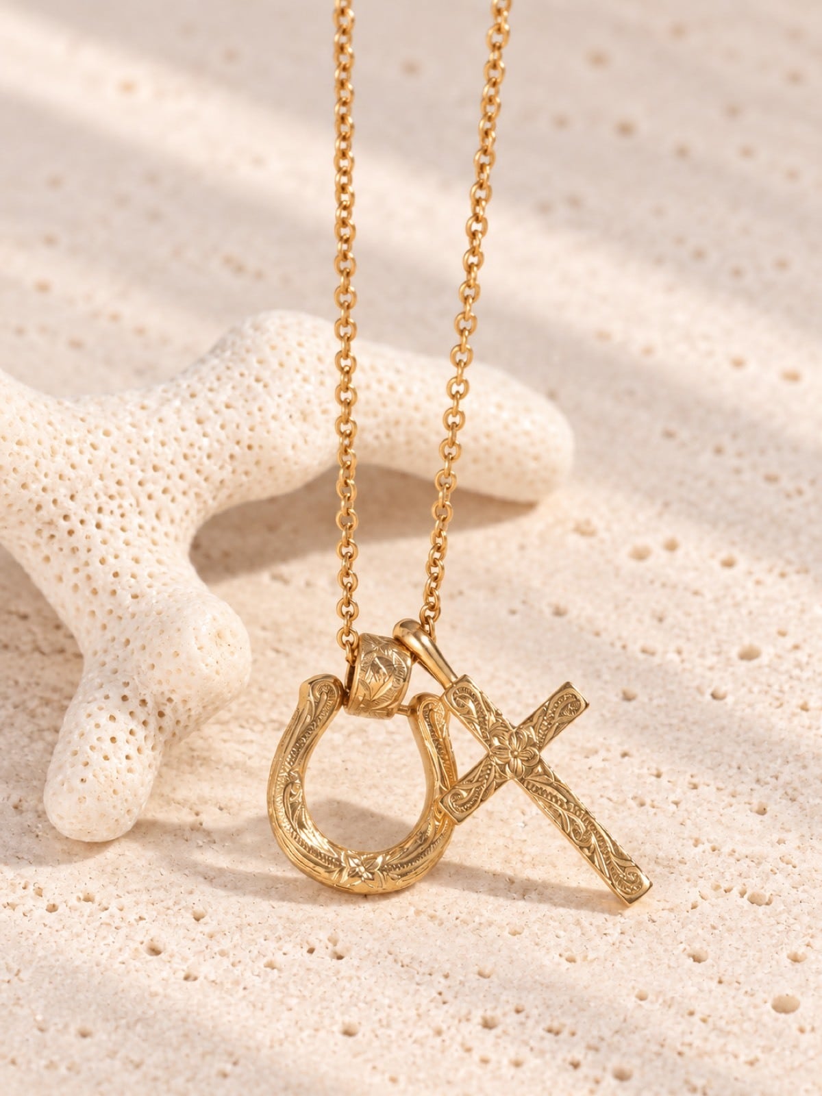 316L hawaiian horseshoe & cross glasses holder necklace #n73 | rani