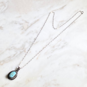 vintage silver pendant necklace set with turquoise