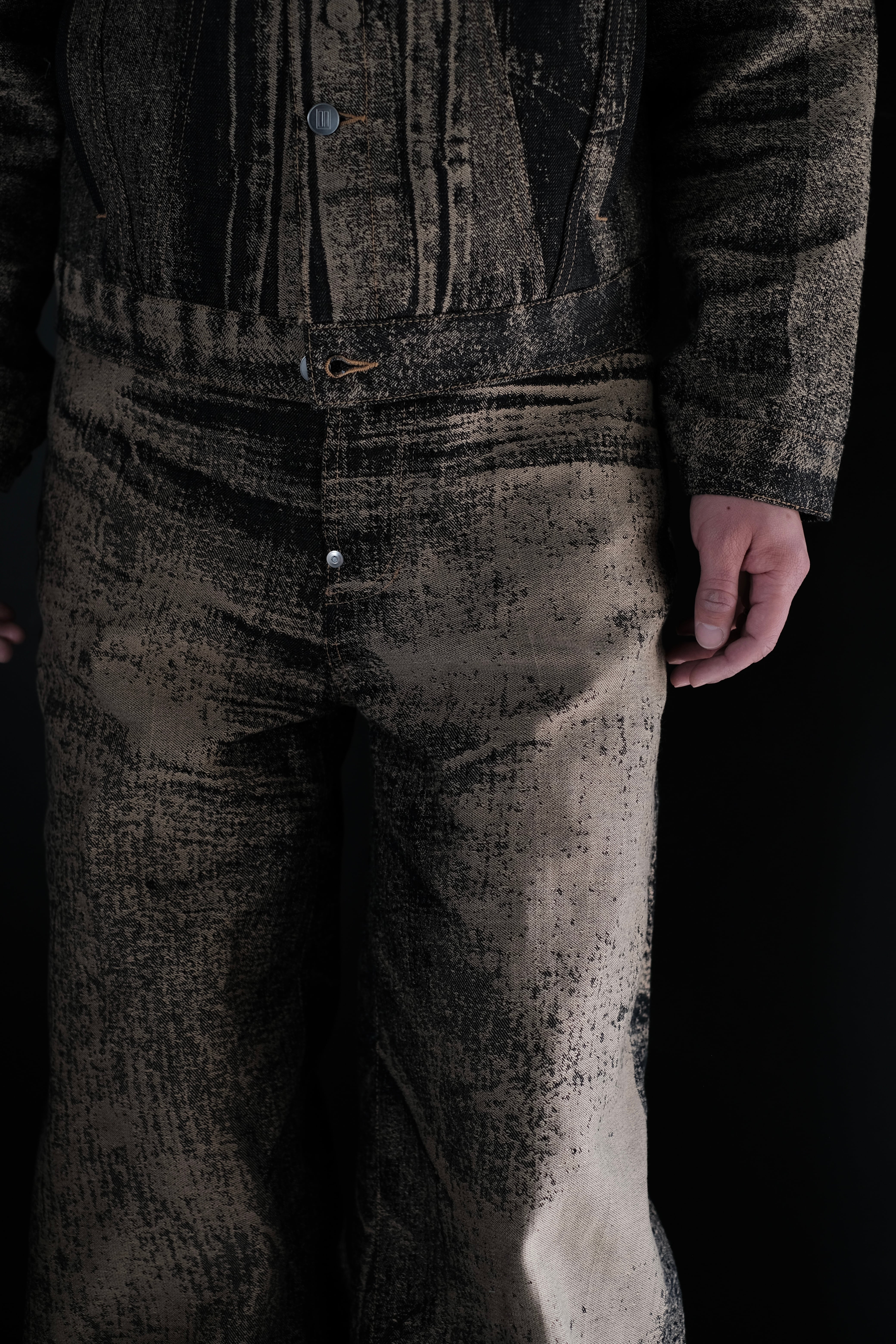 DAISUKE TANABE / x-ray jacuard denim trouser | LIVING