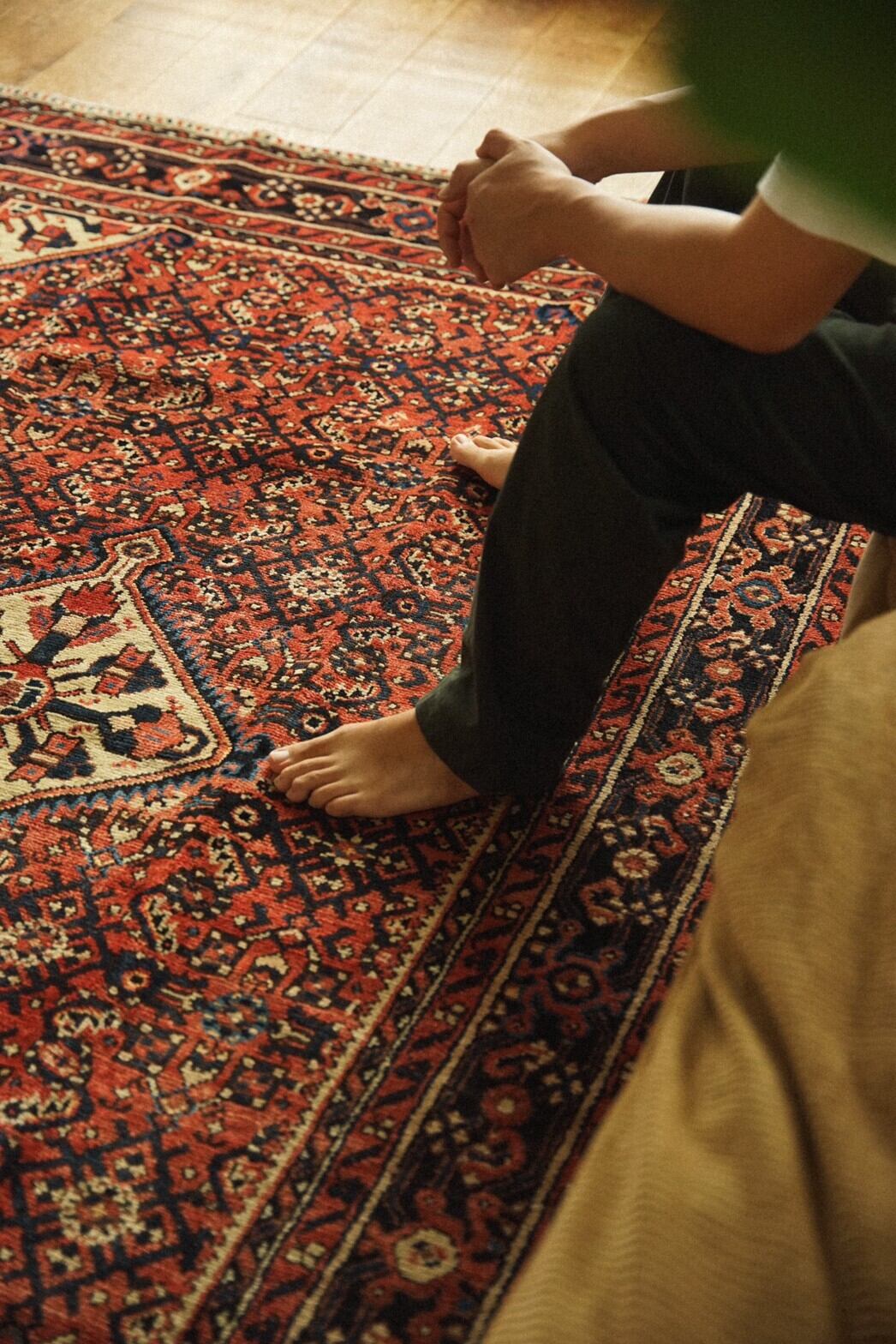 856 -Vintage Hamadan rug