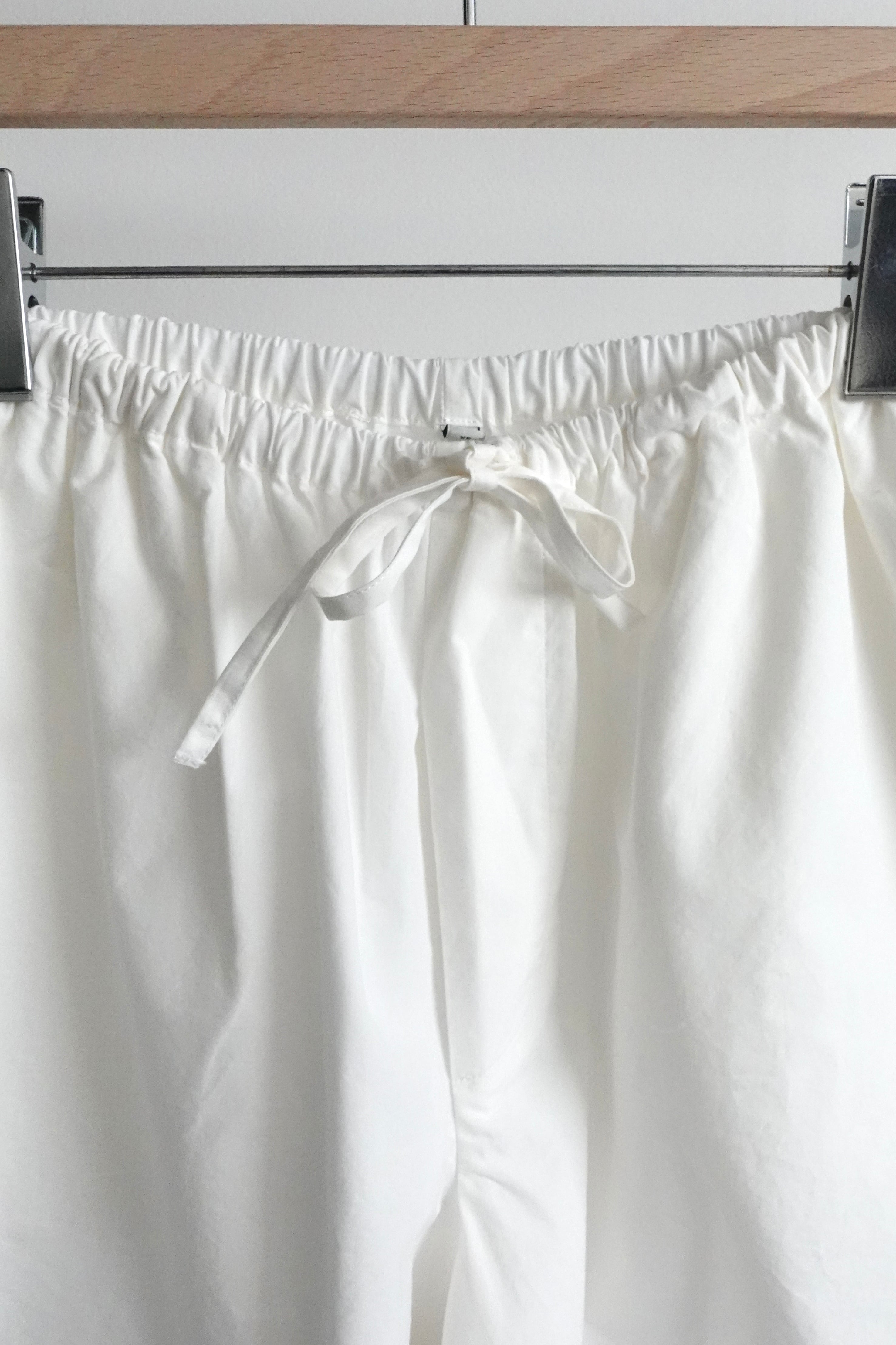 BASERANGE】KOLLA SHORTS/UNDYED | TOLMA.