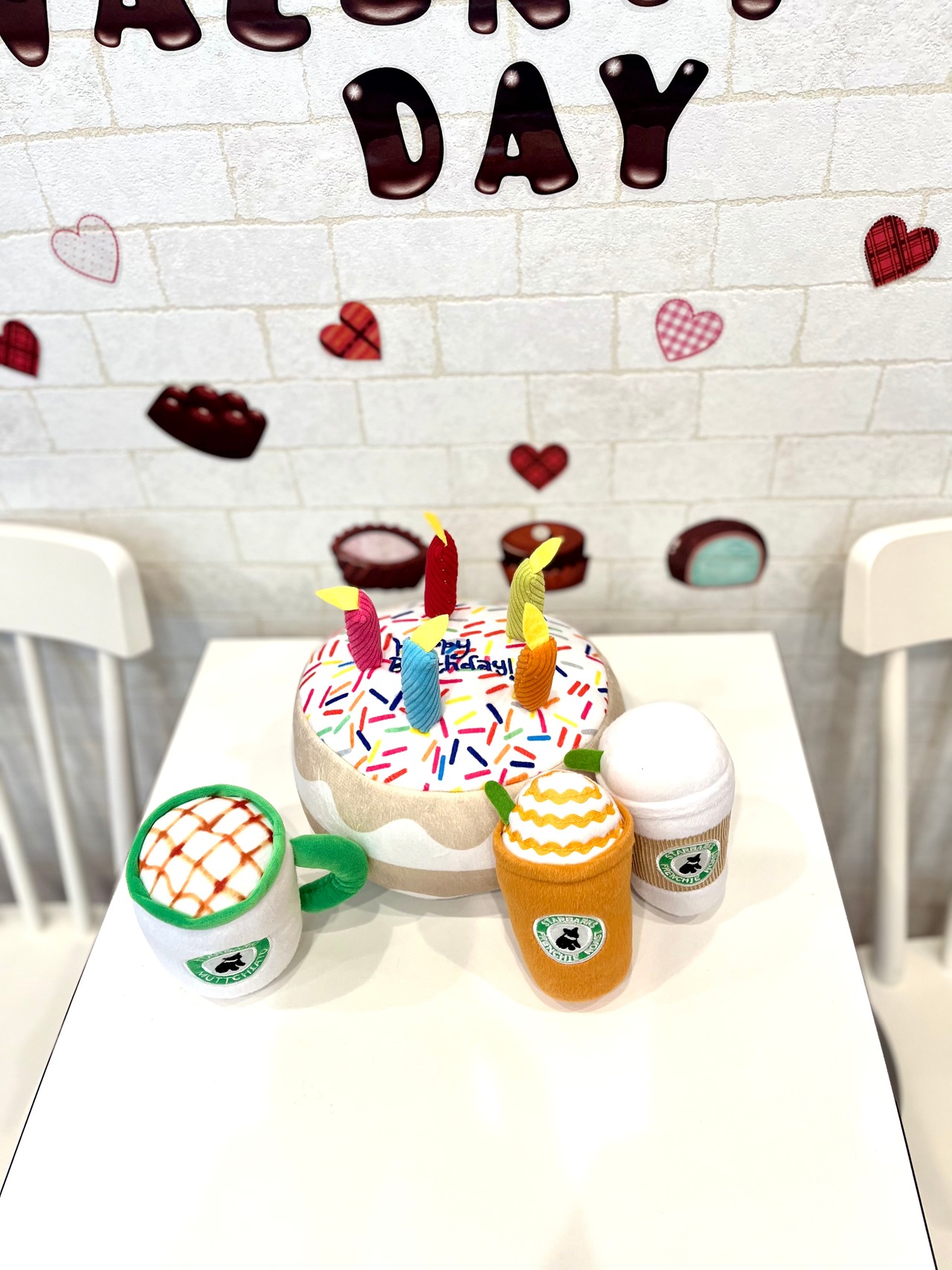 即納【pecoramou select】 HappyBirthdaycake TOY (ホールタイプ)