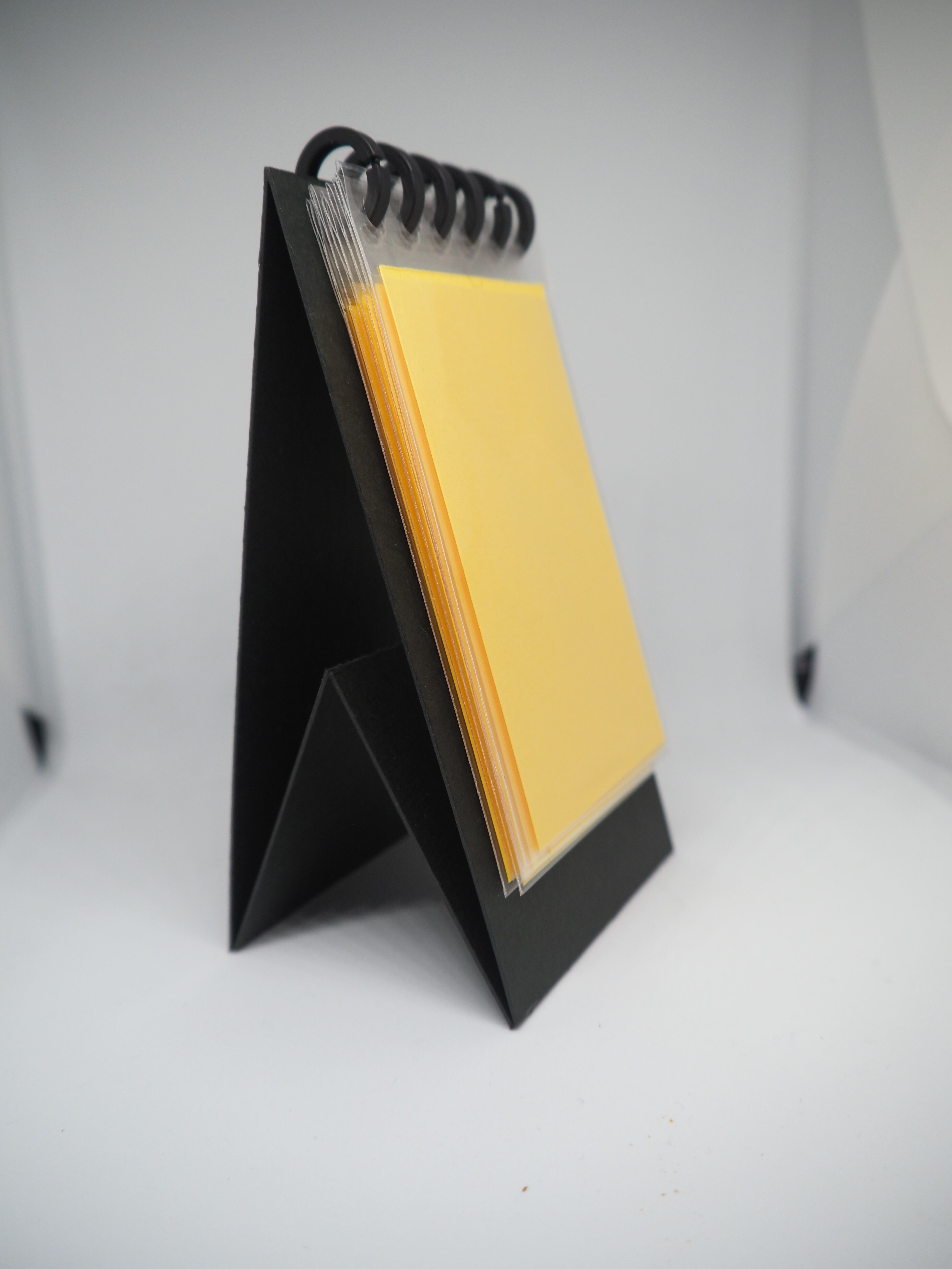 チェキmini用 写真アルバム兼写真スタンド（フォトフレーム） 台紙