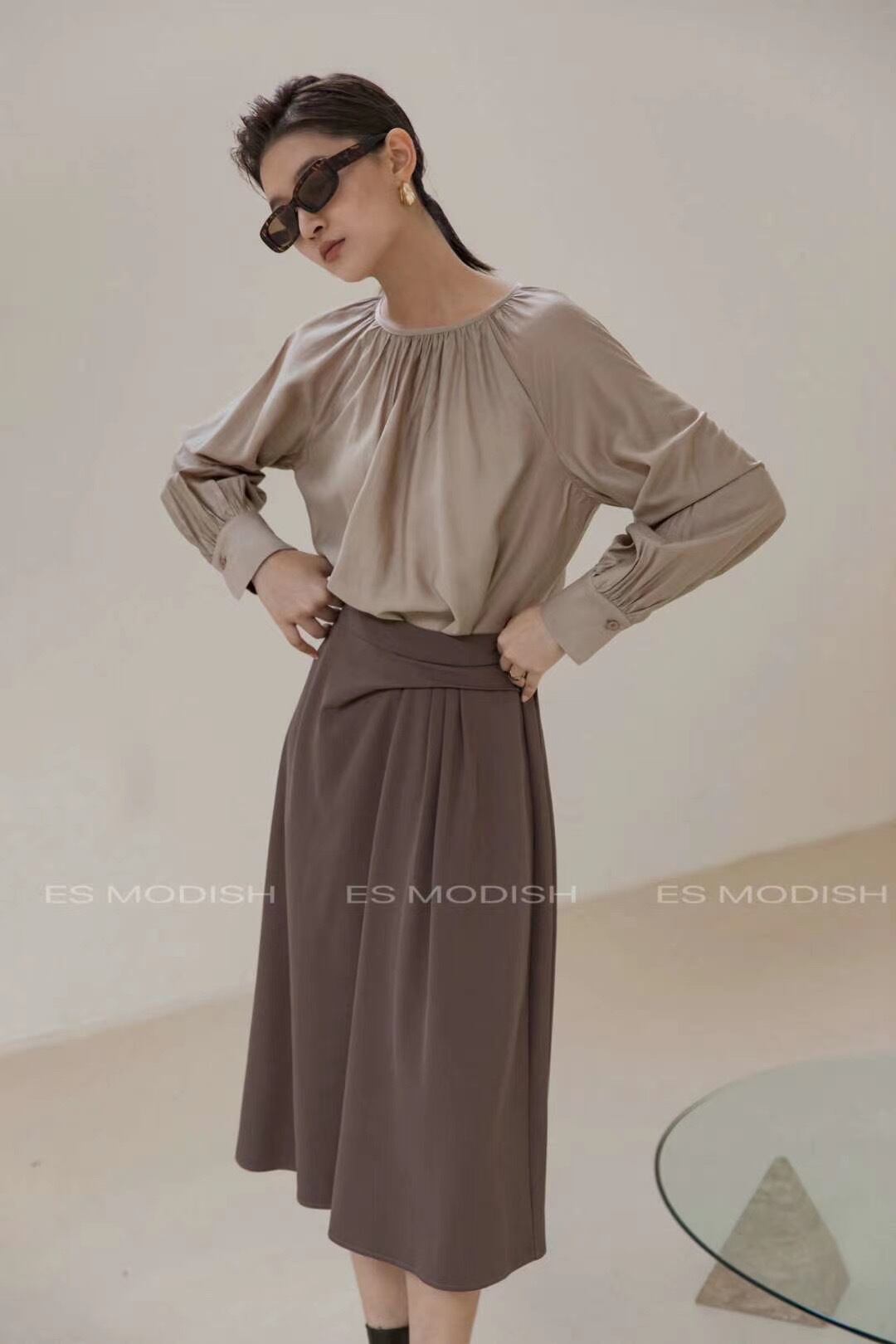 ミモレ丈フレアスカート