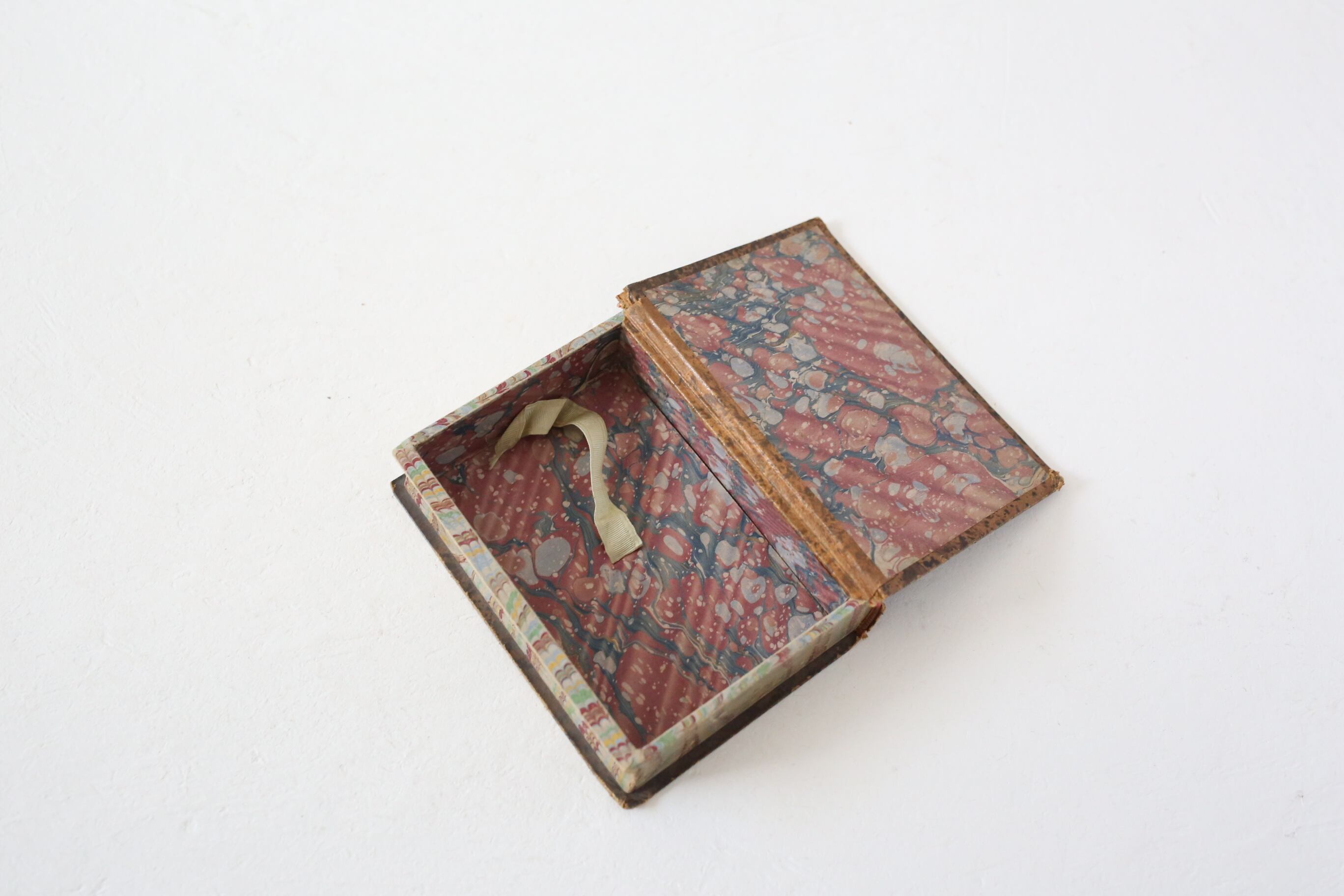 フランス アンティーク ヴィンテージ 本型ボックス N-05153