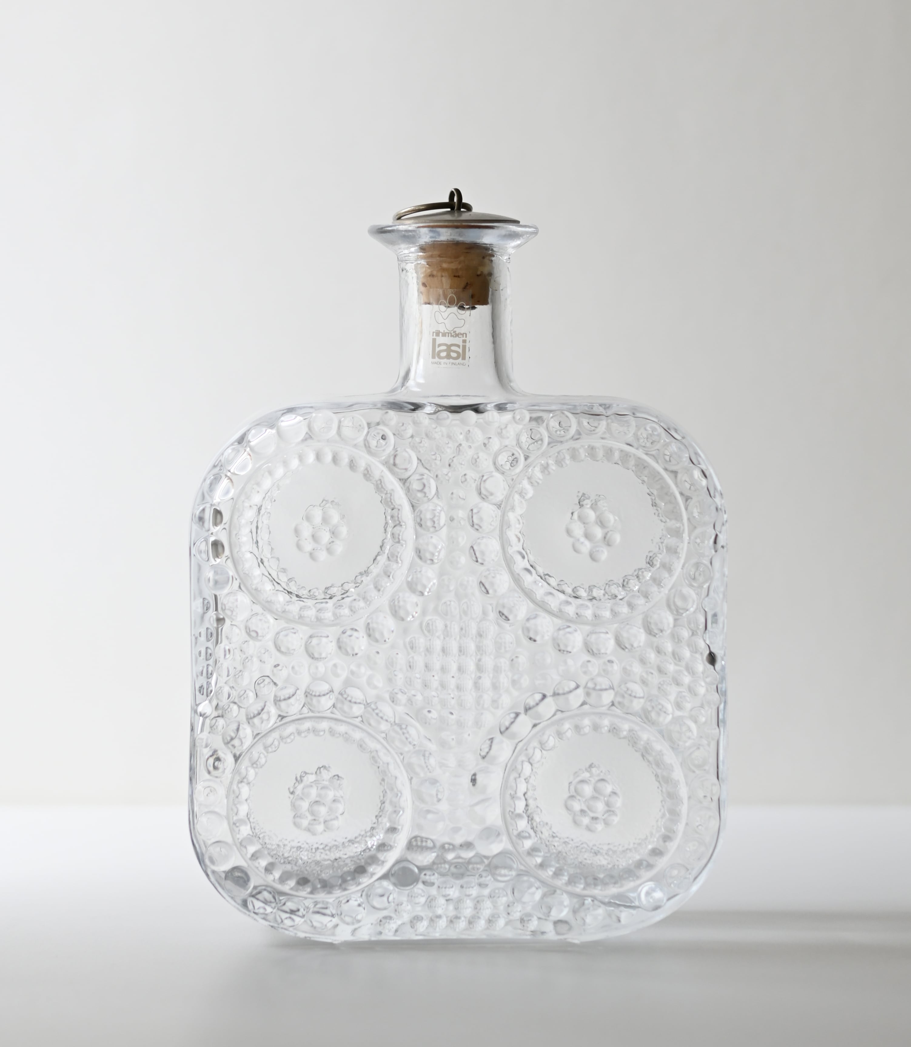 Grapponia Bottle by Nanny Still for Riihimäen Lasi / SF006 | situraeru