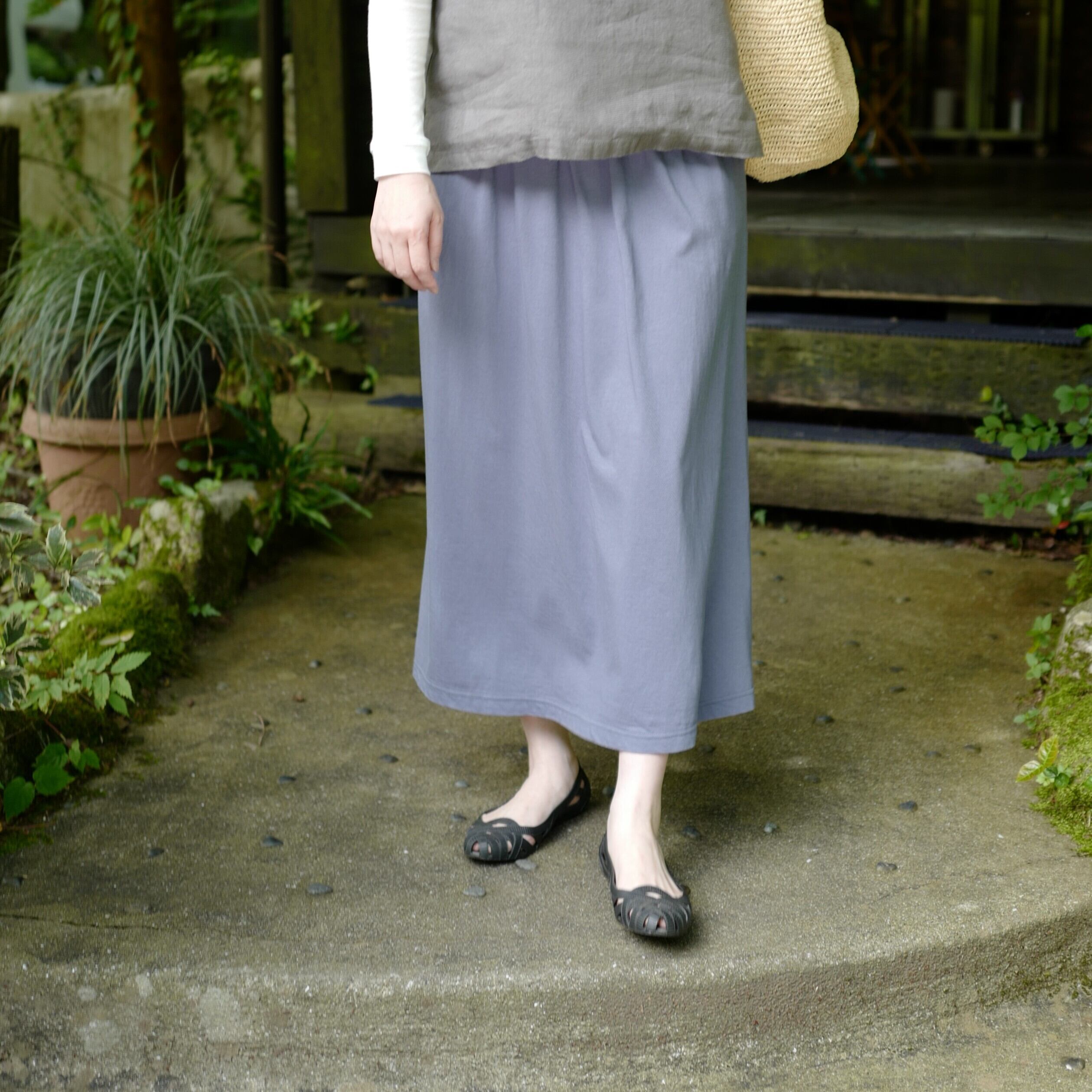 Boutique Ordinary ｜ gather long skirt (cotton 100%) col. blue