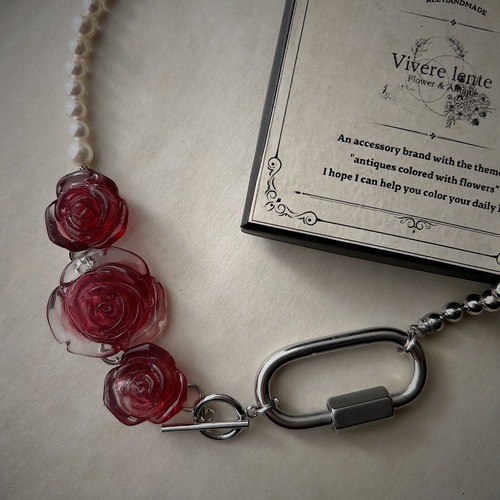 Rose necklace