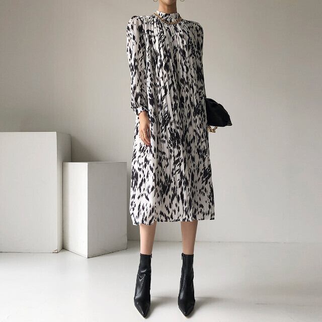 全3色 モックネック Aライン 膝丈 膝下丈 パフスリーブ プリーツ ワンピース ホワイト/ベージュ/ブラック