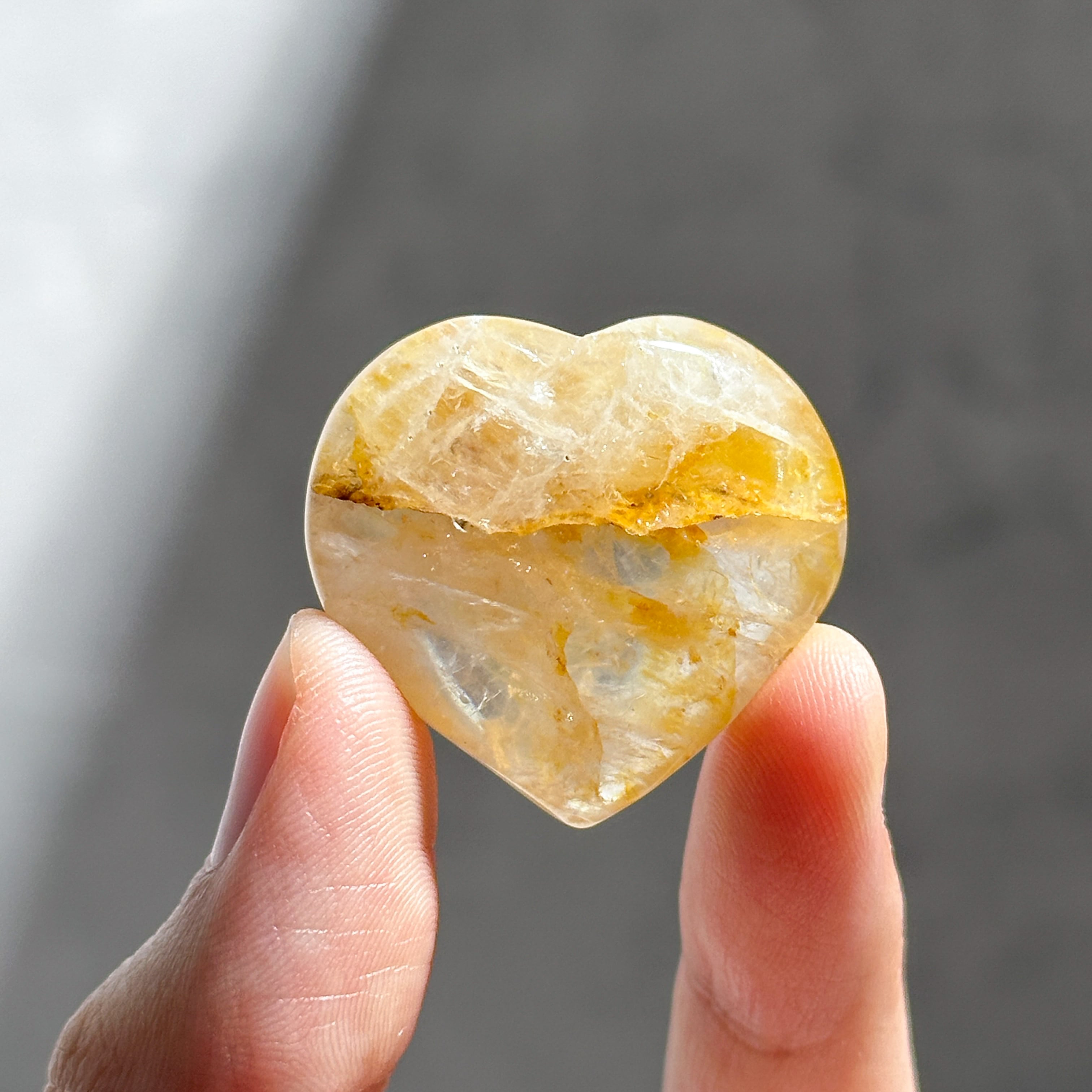 ゴールデンヒーラー ハート型45◇ Golden Healer ◇ 天然石・鉱物