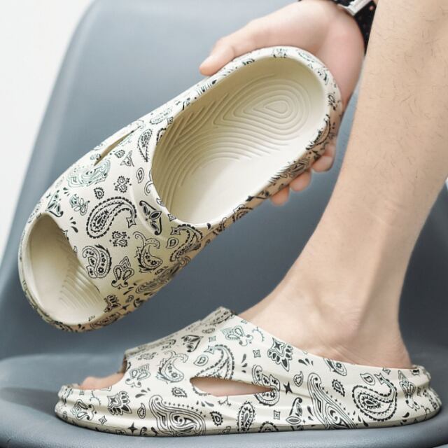 予約販売】サンダル メンズ ペイズリー柄 フラット スリッパ ブラック