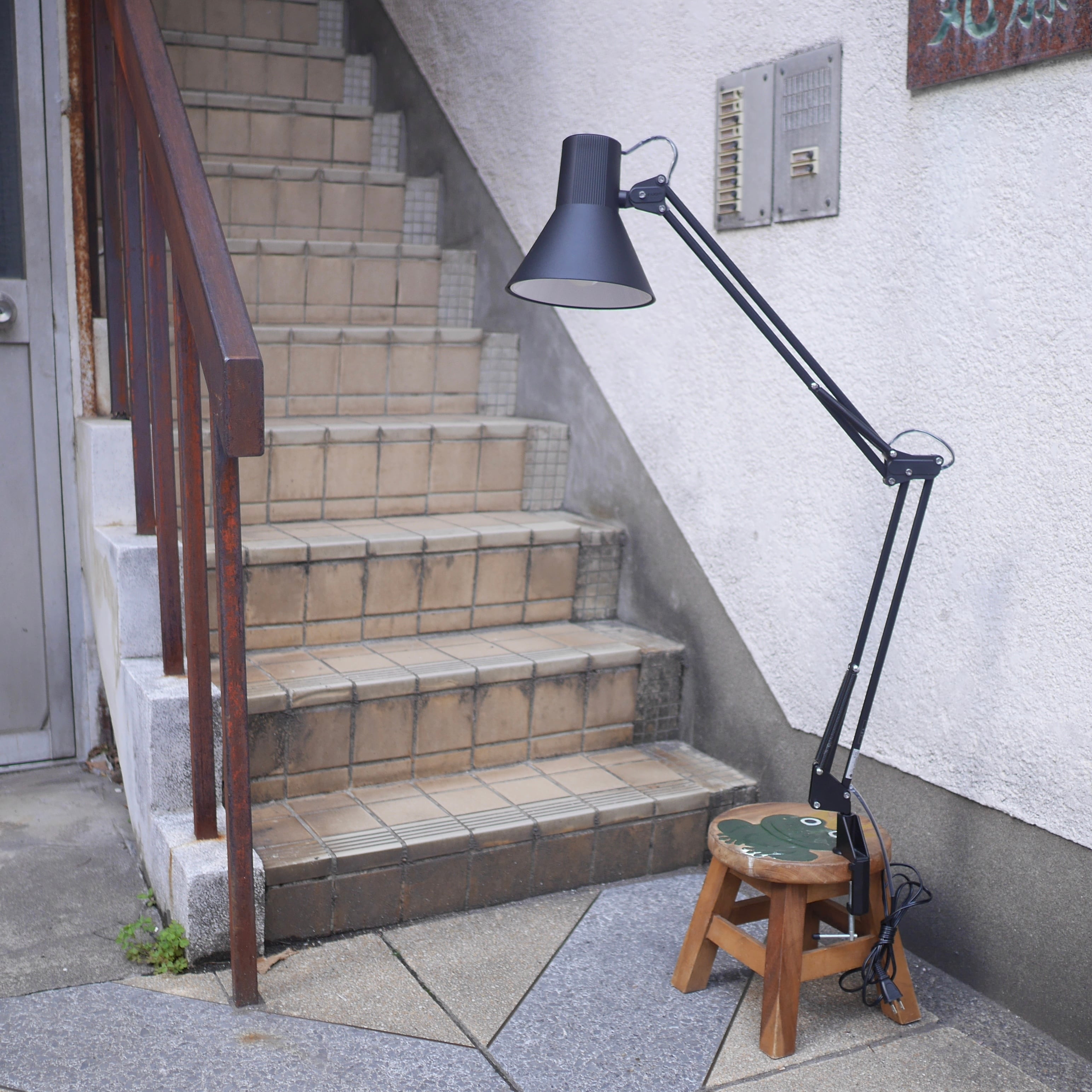 Cassina-ixc./カッシーナ VIOLA ラウンジチェア | トリノス-torinoth