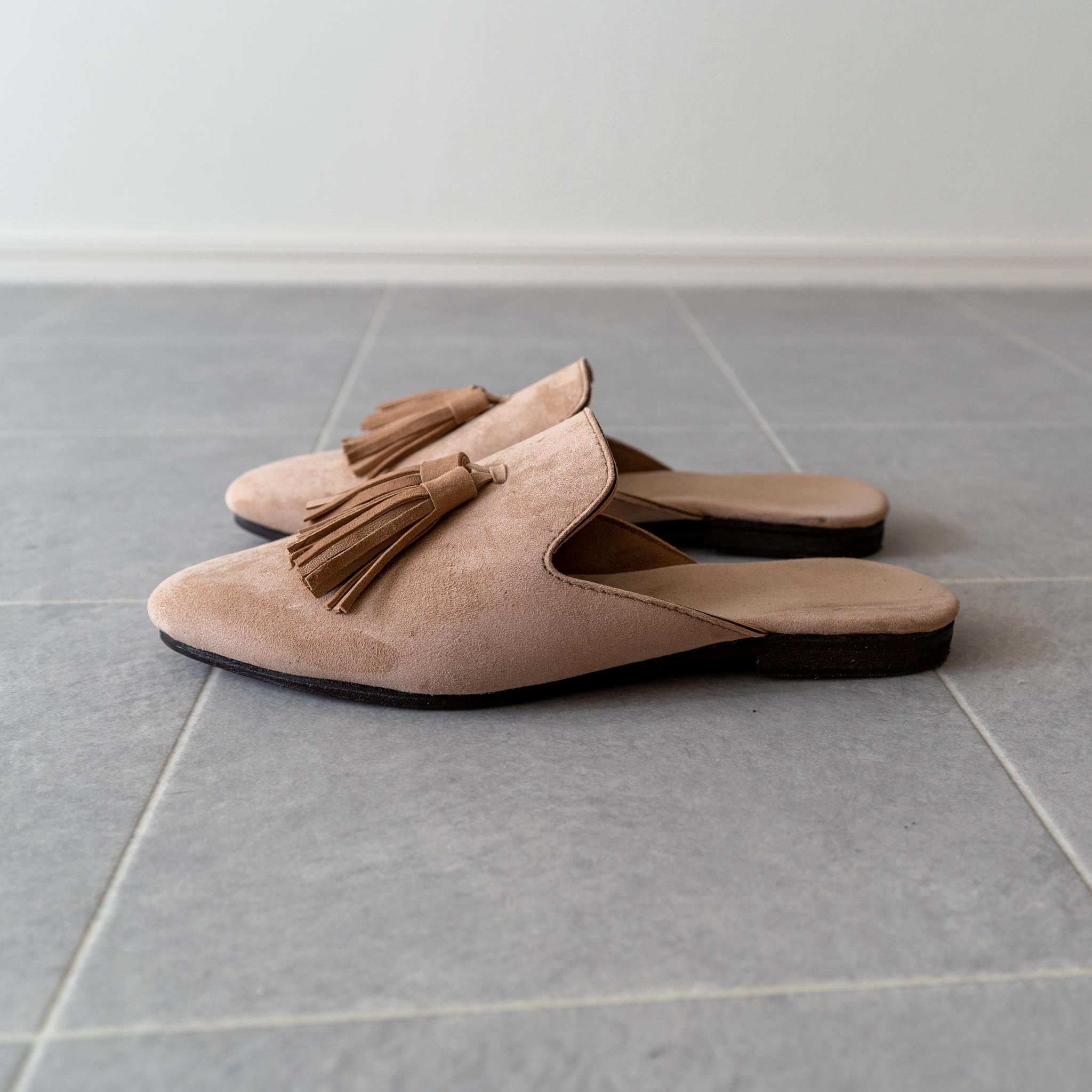 la SOMME / ISABEL スウェードミュール ”ベージュ” | SOMME