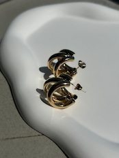Triple layer pierce