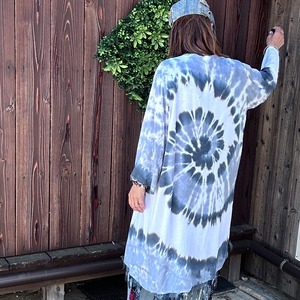 ぐるぐるタイダイカーディガン