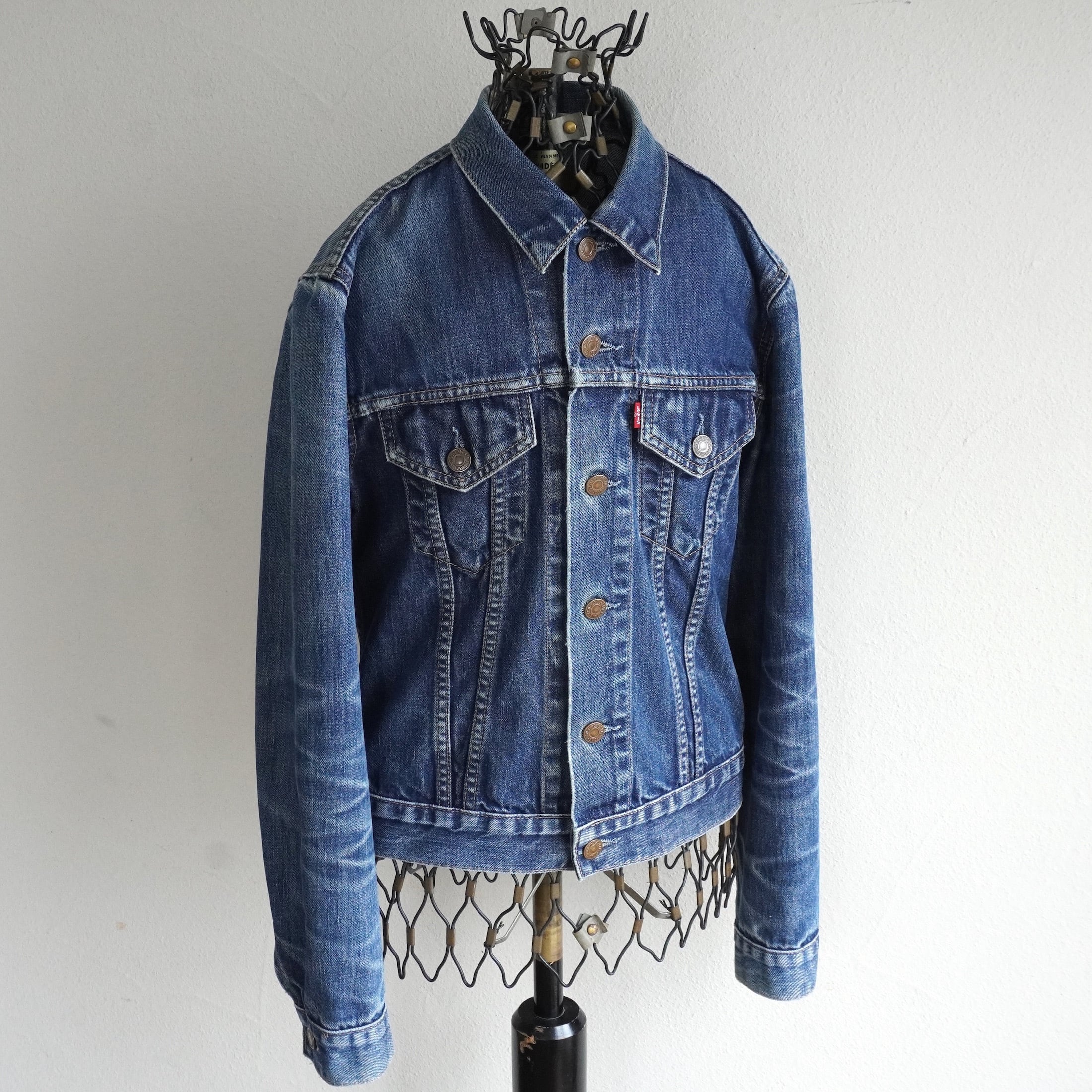 2000's [Levi's] 