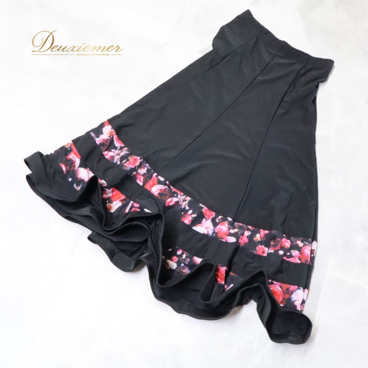 社交ダンス 衣装 Leirena レイリーナ スカート レッスンウェア ブラック系 ピンク系 レッド系 パープル系 花柄 赤 黒 紫 スタンダード 練習着 練習用 モダン 上品 気品 エレガント かわいい 大人っぽい 華やか レディース 競技ダンス ソシアルダンス ボールルームダンス モダンフラワー 花柄スカート タンゴ ワルツ スタンダードダンス ラテン 発表会 競技用 ダンスウェア ダンス服 フレアスカート 社交ダンス練習 社交ダンスレッスン フォーマル 上品レディース エレガントレディース