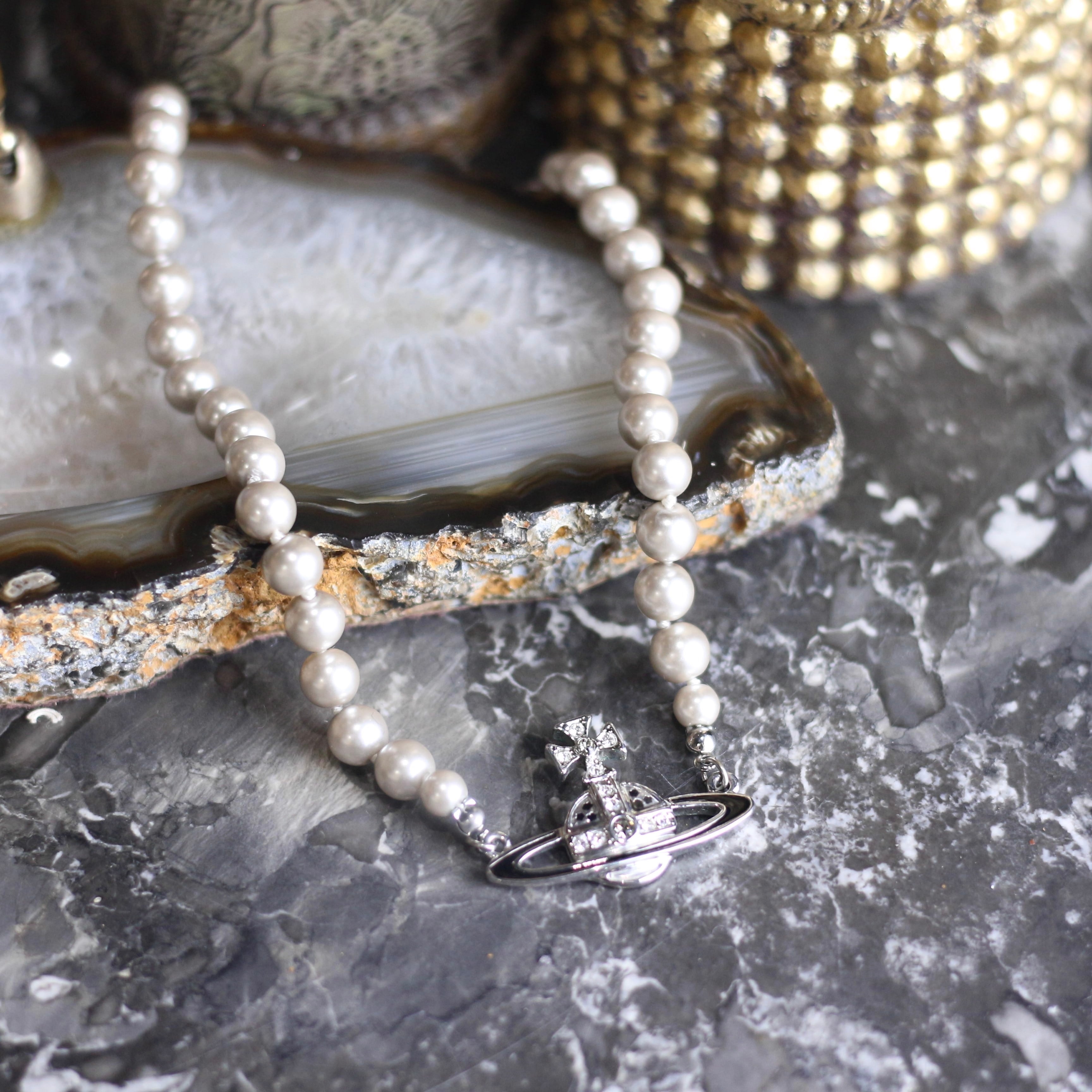 Vivienne Westwood MINI BAS RELIEF PEARL NECKLACE/ヴィヴィアン