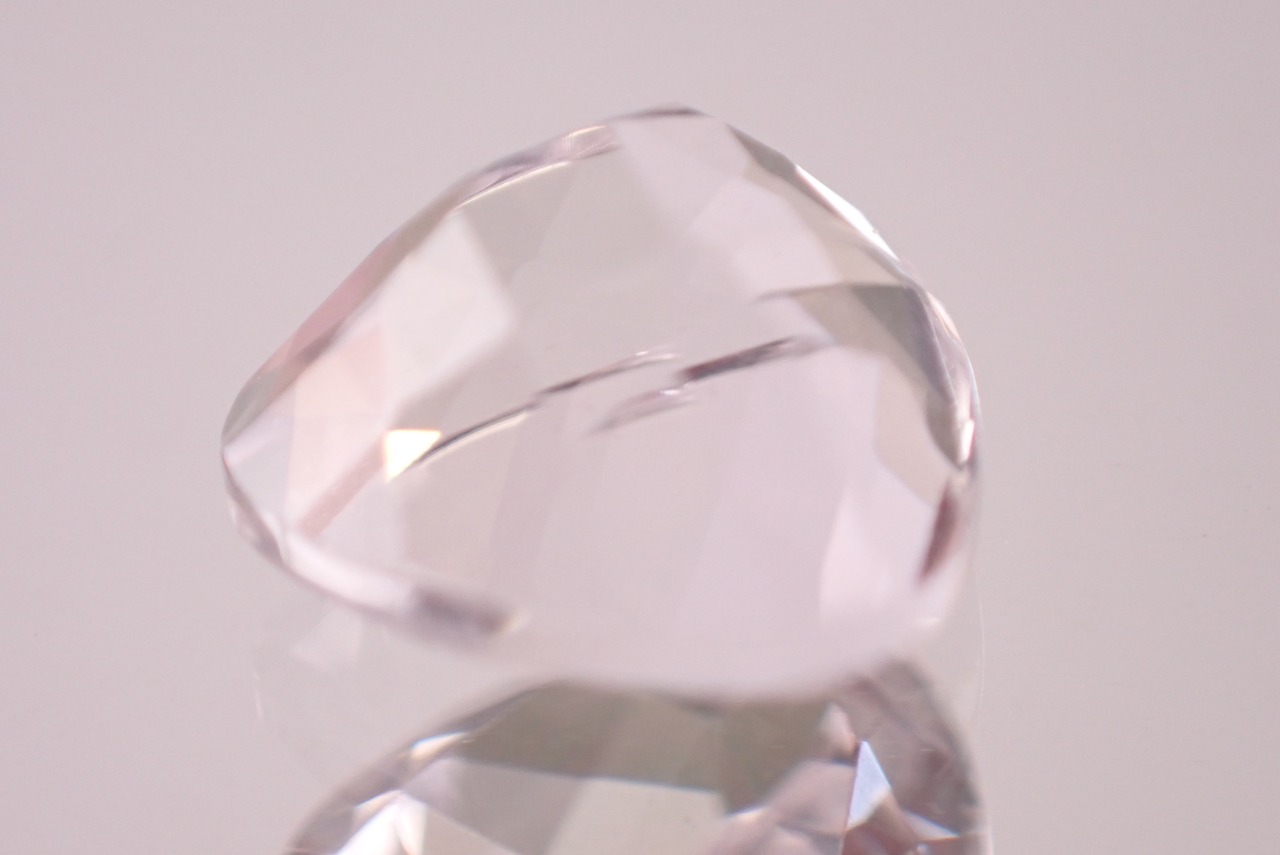 クンツァイト　1.54ct　[D3-207]