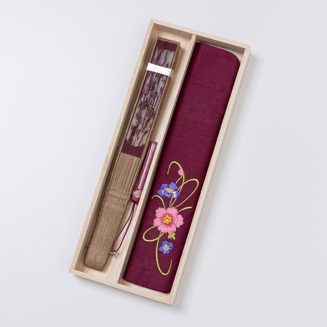 額透かし彫扇 紗月 アネモネ ワイン